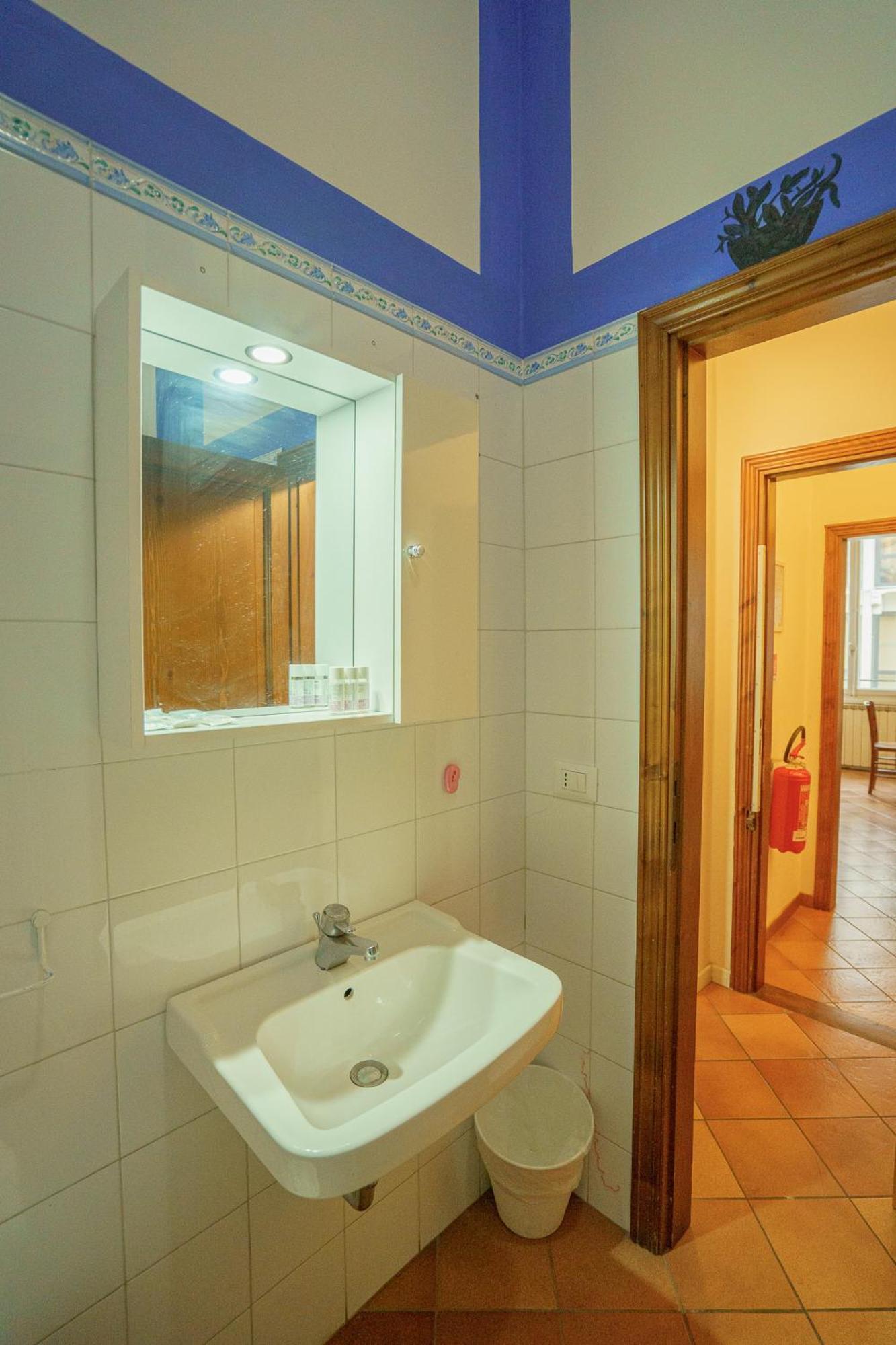 פירנצה Tranquil Suite Near Museums And Train Station מראה חיצוני תמונה