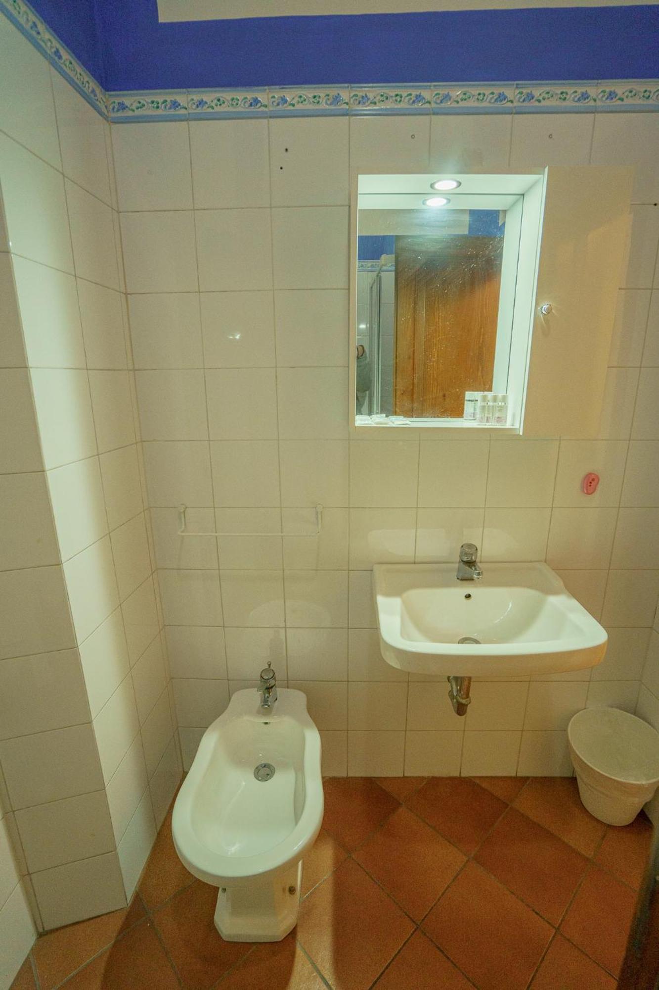 פירנצה Tranquil Suite Near Museums And Train Station מראה חיצוני תמונה