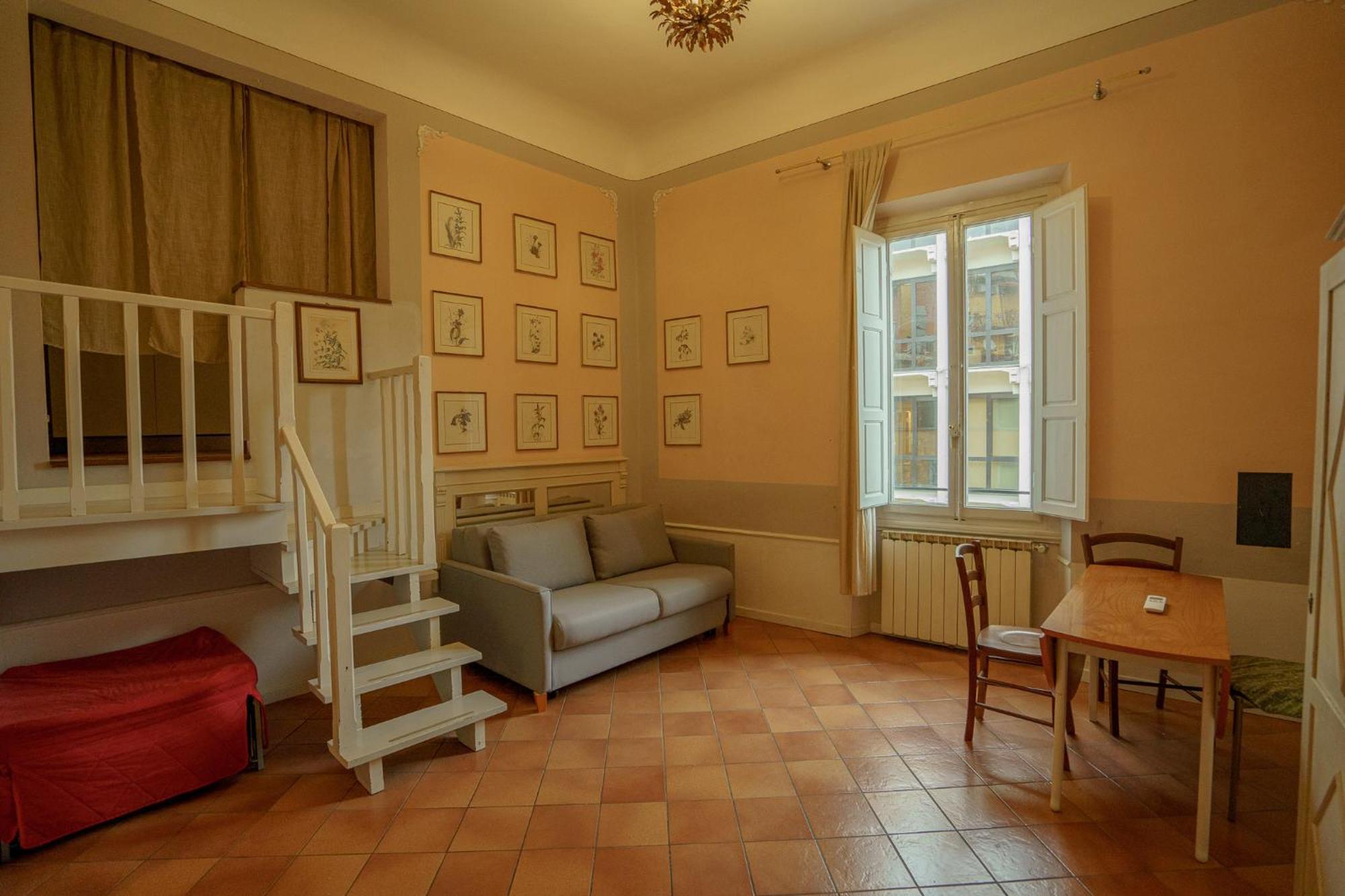 פירנצה Tranquil Suite Near Museums And Train Station מראה חיצוני תמונה